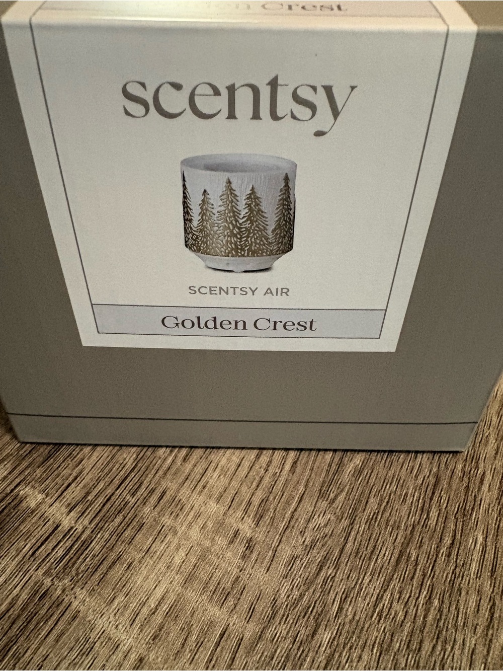 Scentsy Golden Crest Ceramic diffuser with wild for fall pods - Picture 4 of 4
